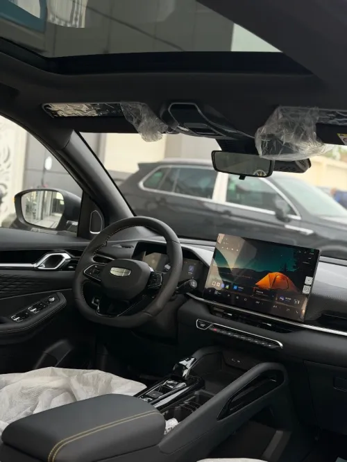 Geely Coolray 2025 