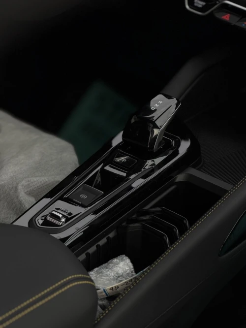 Geely Coolray 2026 