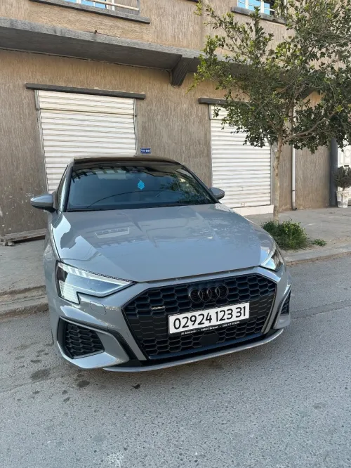 Audi A3 2023 S line quattro