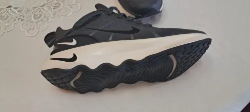 Basket Naik original