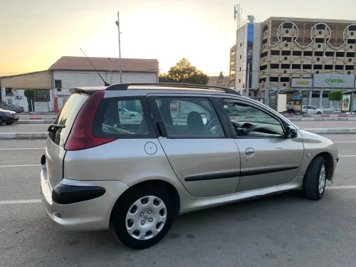 Peugeout 206 2004 