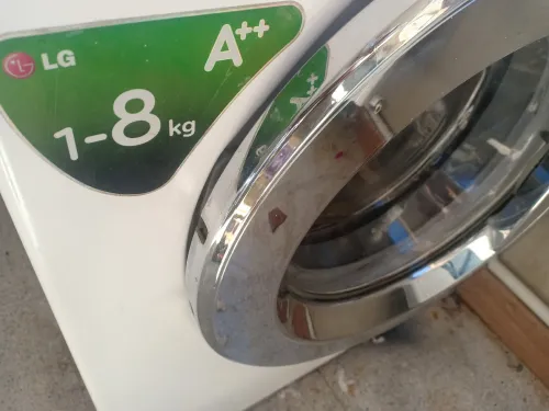 Machine à laver Lg 8kg/ inverter