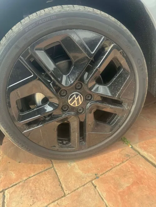 Volkswagen Golf 8 2025 R-Line