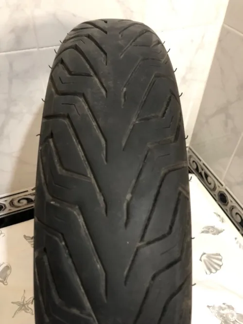 Pneus sym hd2 