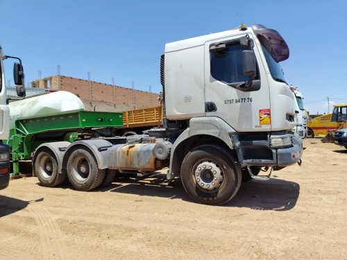 رونو Renault كراكس kerax 6*4 tracteur 2007