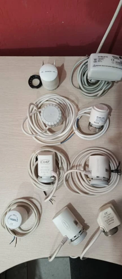 VANNE 3 VOIE THERMOSTATIQUE / SERVO MOTEUR