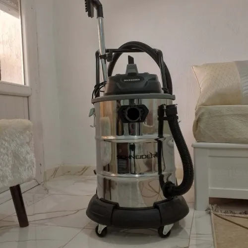 Aspirateur Schneider 50 litres inox