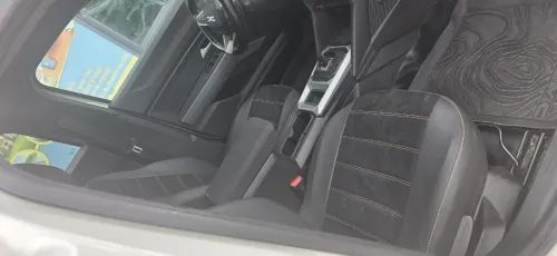 Dacia Duster 2025 Gold