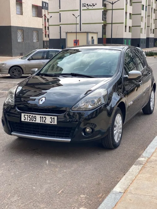 Renault Clio 3 2012 Night and Day