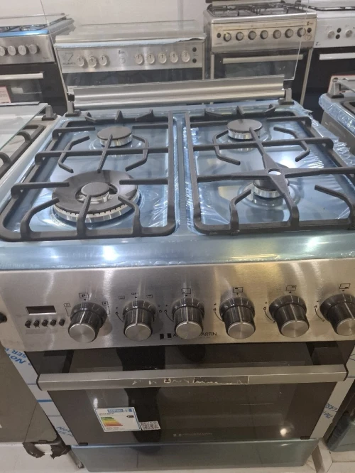 Cuisinière arthur martin 4 feux gaz gaz digital inox