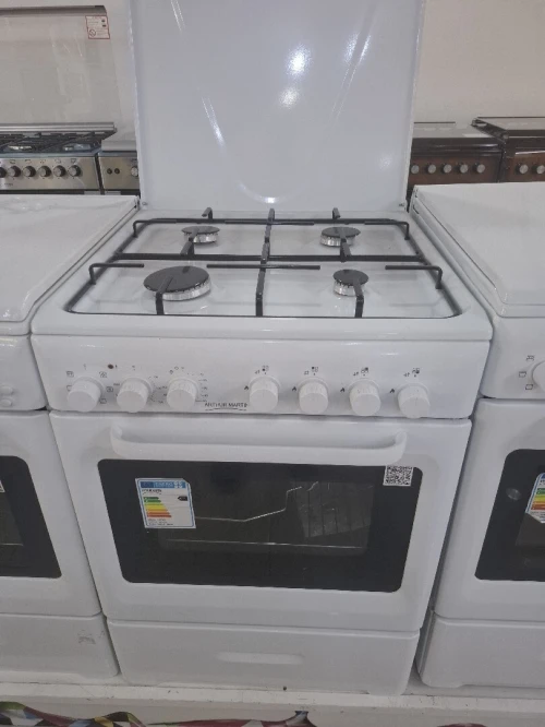 Cuisinière Arthur Martin electrique blanche