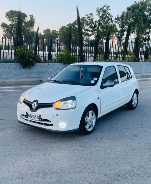 Renault Clio Campus 2015 Facelift