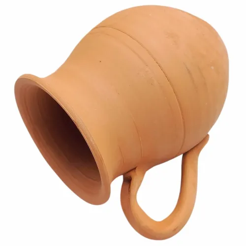 Cruche Saharienne en Terre Cuite - L'Art de la Fraîcheur Traditionnelle (1L) إبريق من الطين الصحراوي - فن النضارة التقليدية