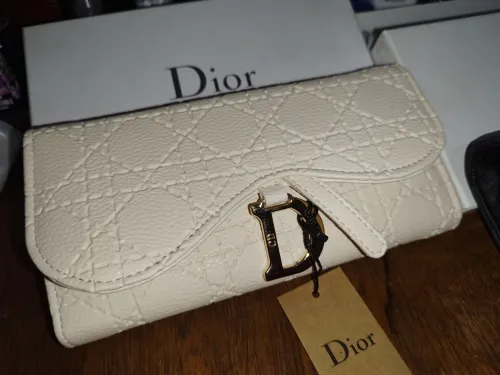 Portefeuille / Porte-monnaie pour Femme / Dior