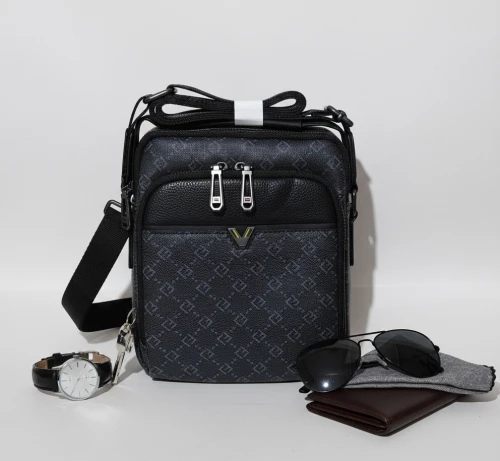 Pochette Sacoche Bandouliere Sac facteur Super Good Qualitè AAA Fashion fiha 5 poche