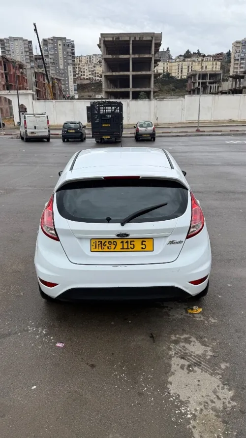 Ford Fiesta 2015 