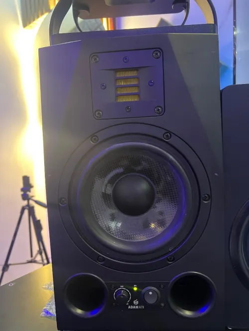 Adam audio a7x