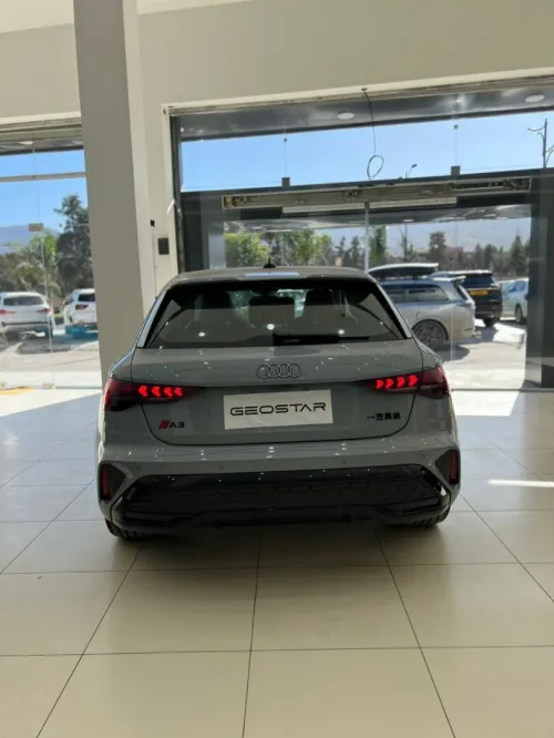 Audi A3 2025 Greenardo finition black