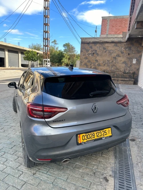 Renault Clio 5  2023 Evolution