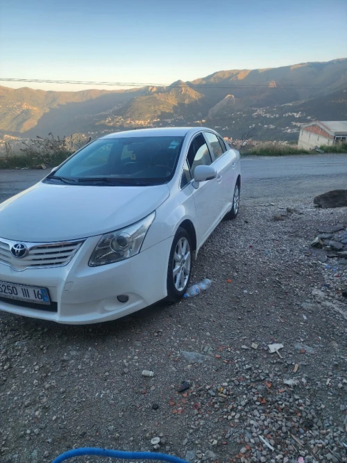 Toyota Avensis 2011 Premium
