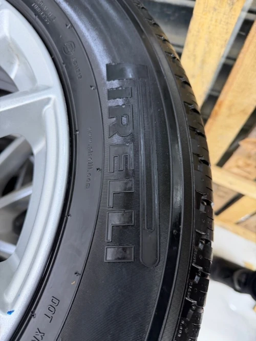 pneu et jenda land rover