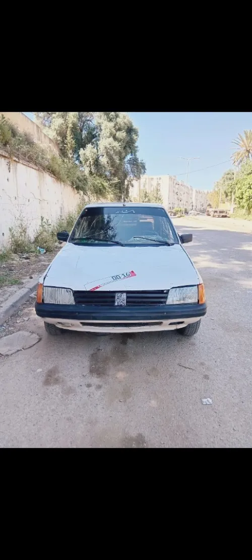 Peugeot 205 1985 205