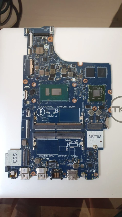 Pièce Laptop Dell Inspiron 15 5570, 3501, 3593, and 3493 originaux