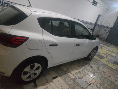 Dacia Sandero 2025 Essential