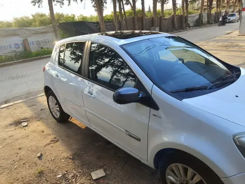 Renault Clio 3 2012 Night and Day