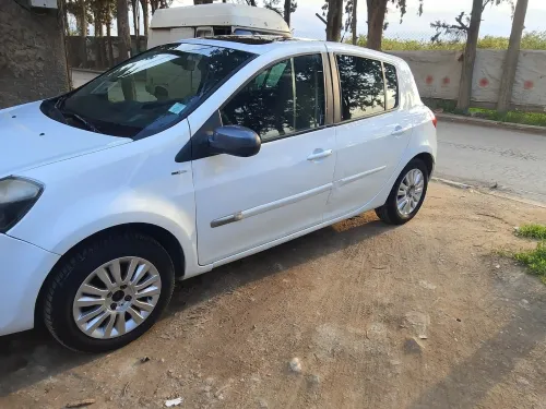 Renault Clio 3 2012 Night and Day