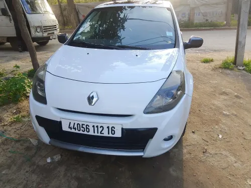 Renault Clio 3 2012 Night and Day