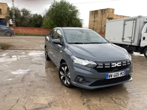Dacia Logan 2025 Full