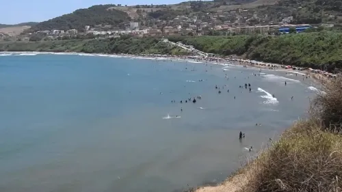 Location vacances Appartement F4 Tipaza Cherchell