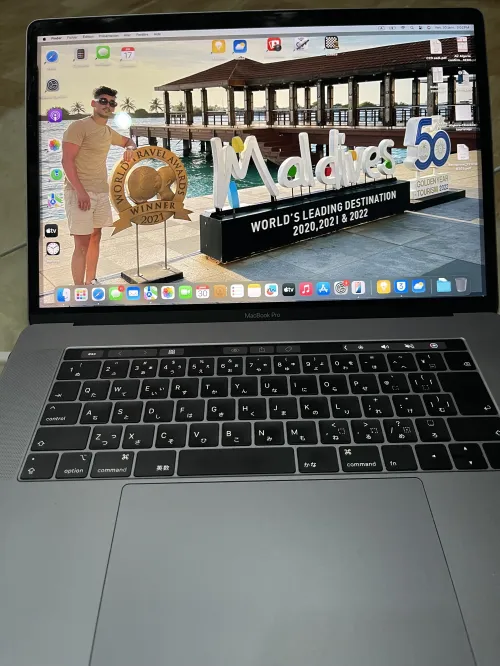 Macbook