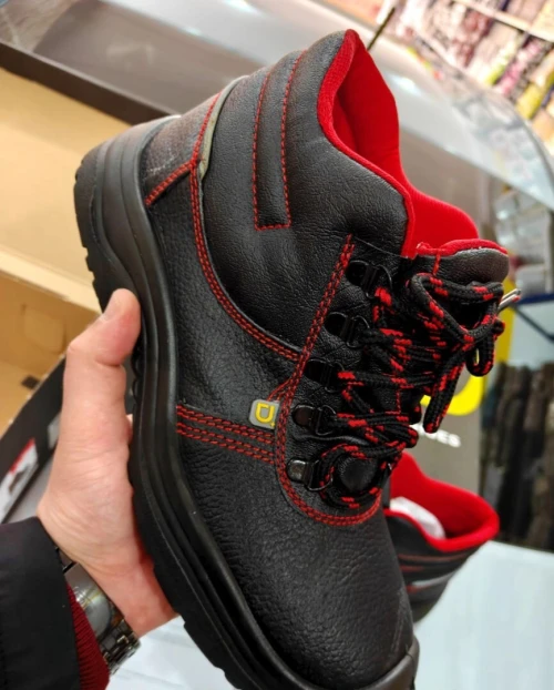 Chaussures sécurité daco pour vos entreprises en gros