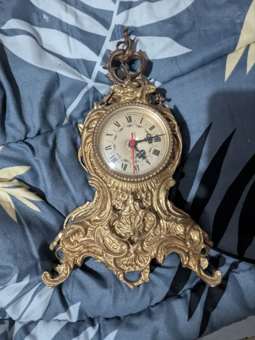 Vintage French Style Decorative  Mantel Clock
