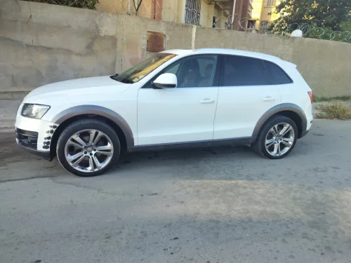 Audi Q5 2012 Off Road