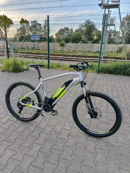 vélo électrique Rockrider e-st520.