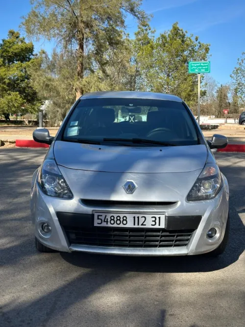 Renault Clio 3 2012 Night and Day