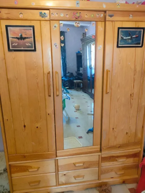 Armoire trois portes