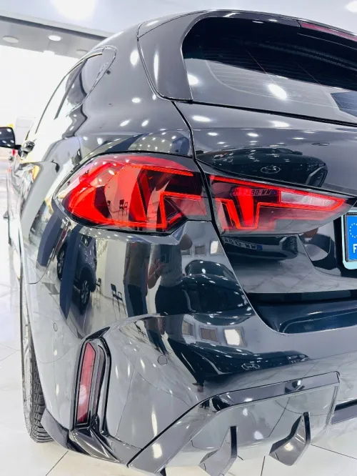 BMW Série 1 2025 Pack M 118d black