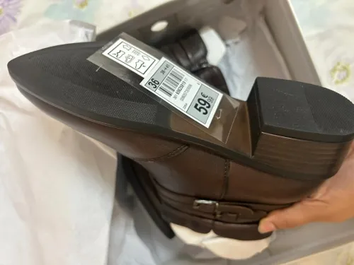 حذاء بوتس إيطالي Bottines italiennes élégantes jamais p