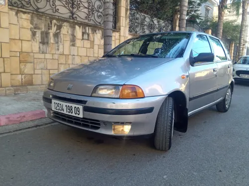 Fiat Punto 1998 1.2 ess 60 ch fire la toute option