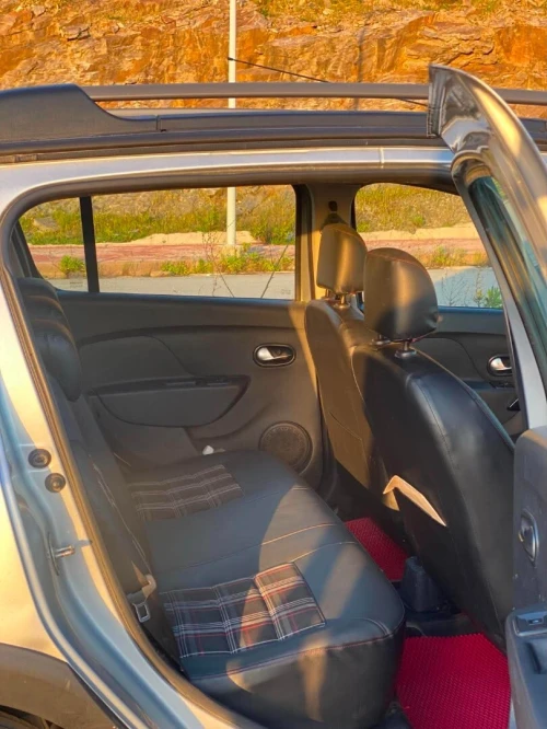 Dacia Sandero 2019 stepway techraod