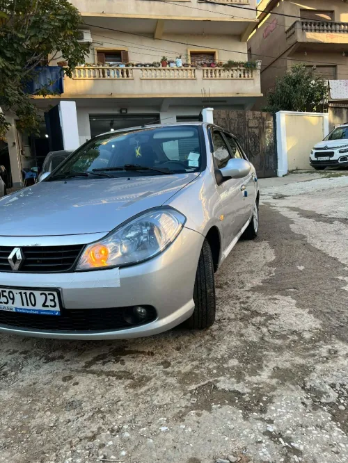 Renault Symbol 2010 Colocation
