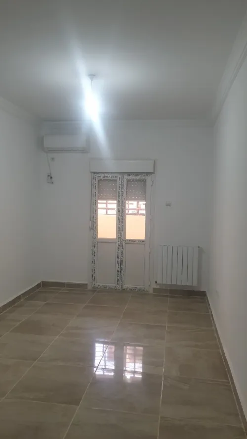 Location Appartement F4 Tipaza Kolea