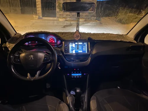 Peugeot 208 2013 Allure