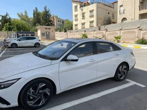 Hyundai Elntra 2025 Glx