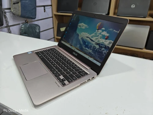 Asus 