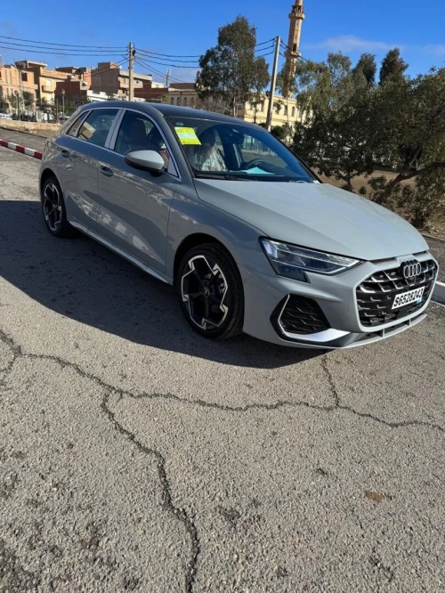Audi A3 Sportback 2025 Flying spur Edition Premium 